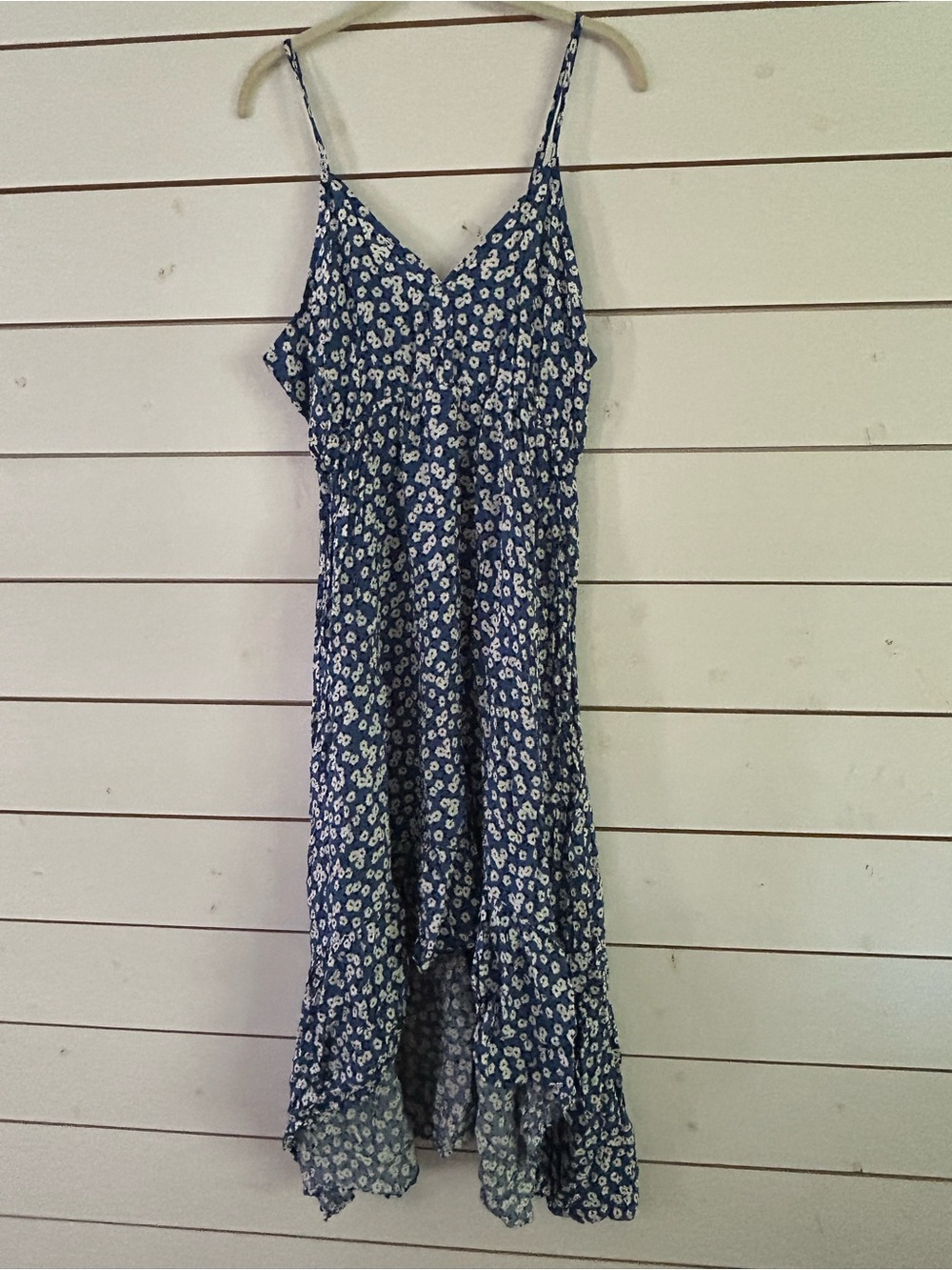 NWT Pacific Vibes Dress Women's XL Smocked HiLo Hem Blue/White Floral Sundress